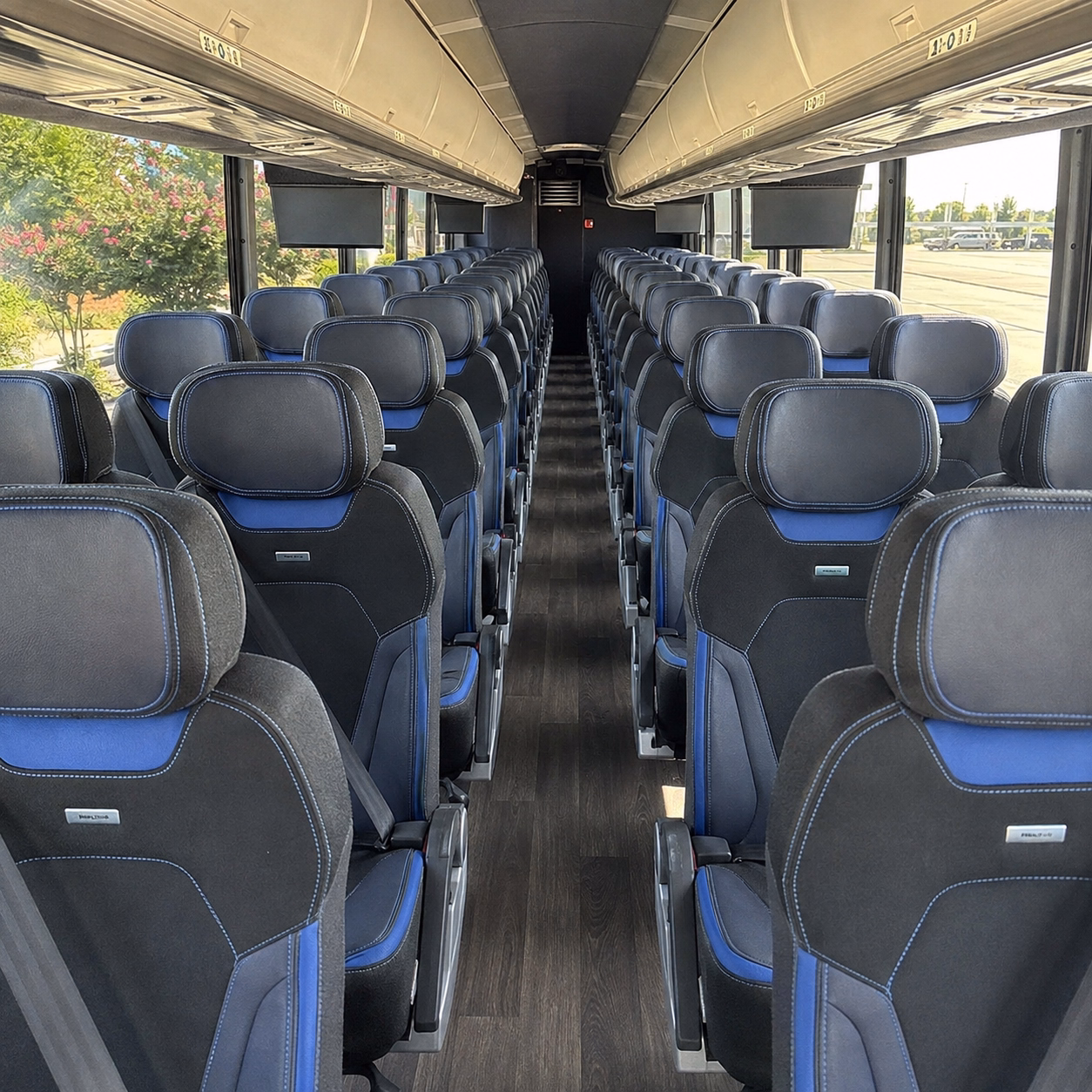 everett bus rental service area