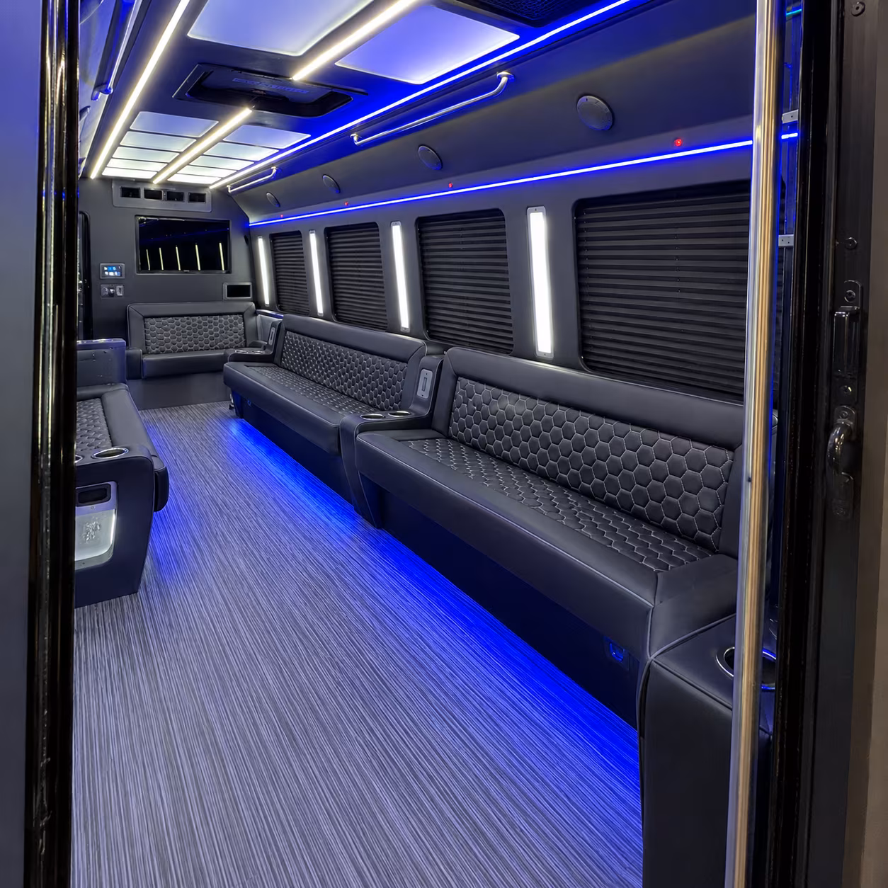 everett holiday party bus rental