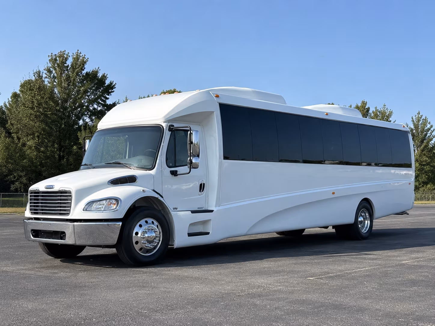 everett party bus