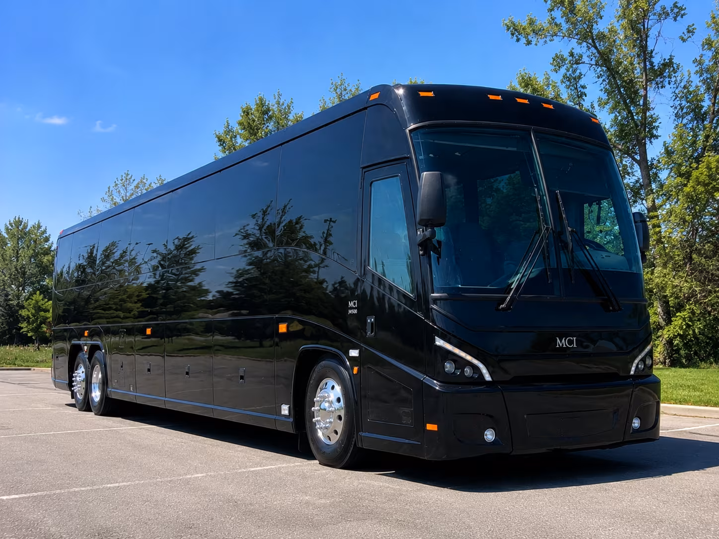 everettcoachbuscompany com helps you find buses to climate pledge arena and husky stadium