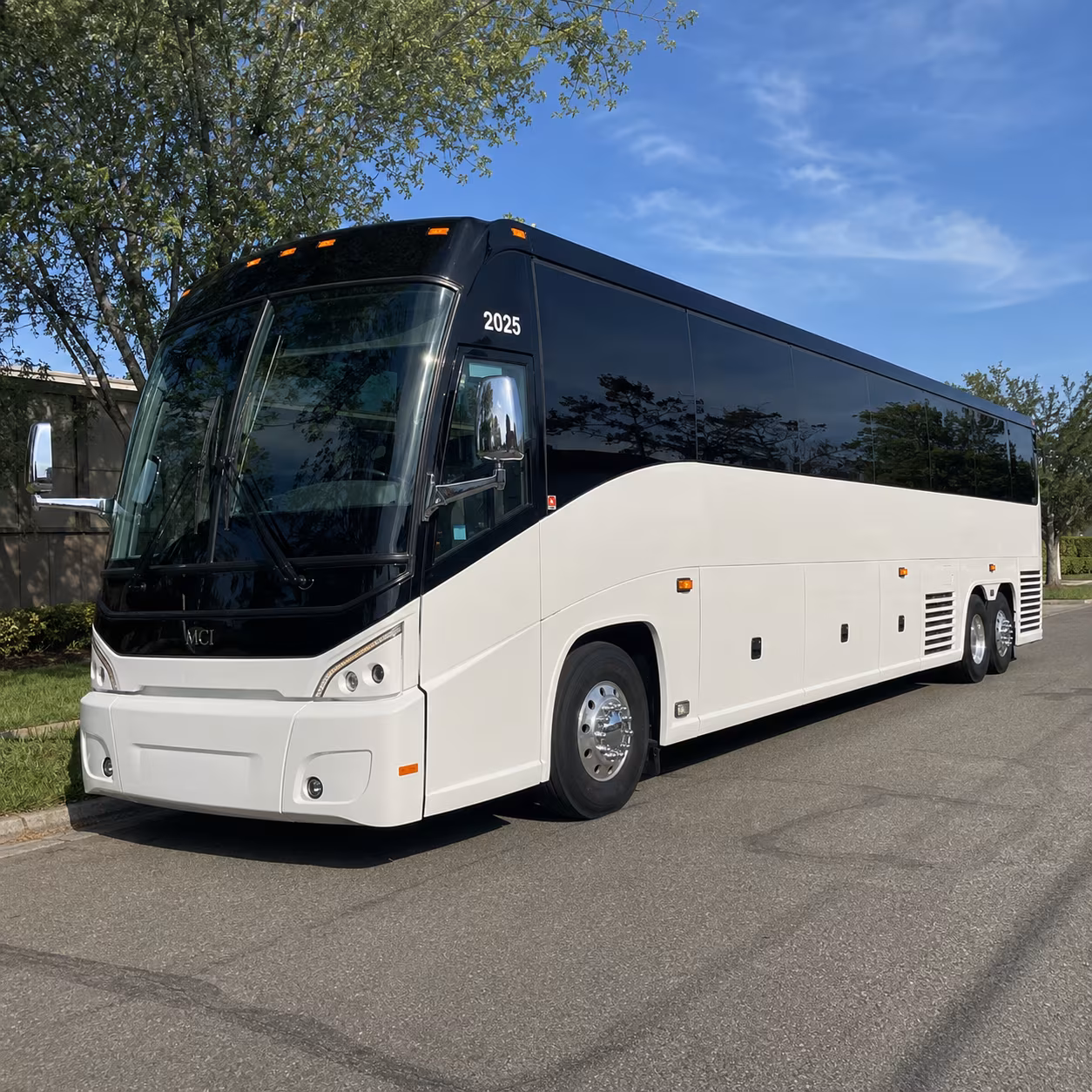 get online pricing for everett long distance bus rentals in under 30 seconds