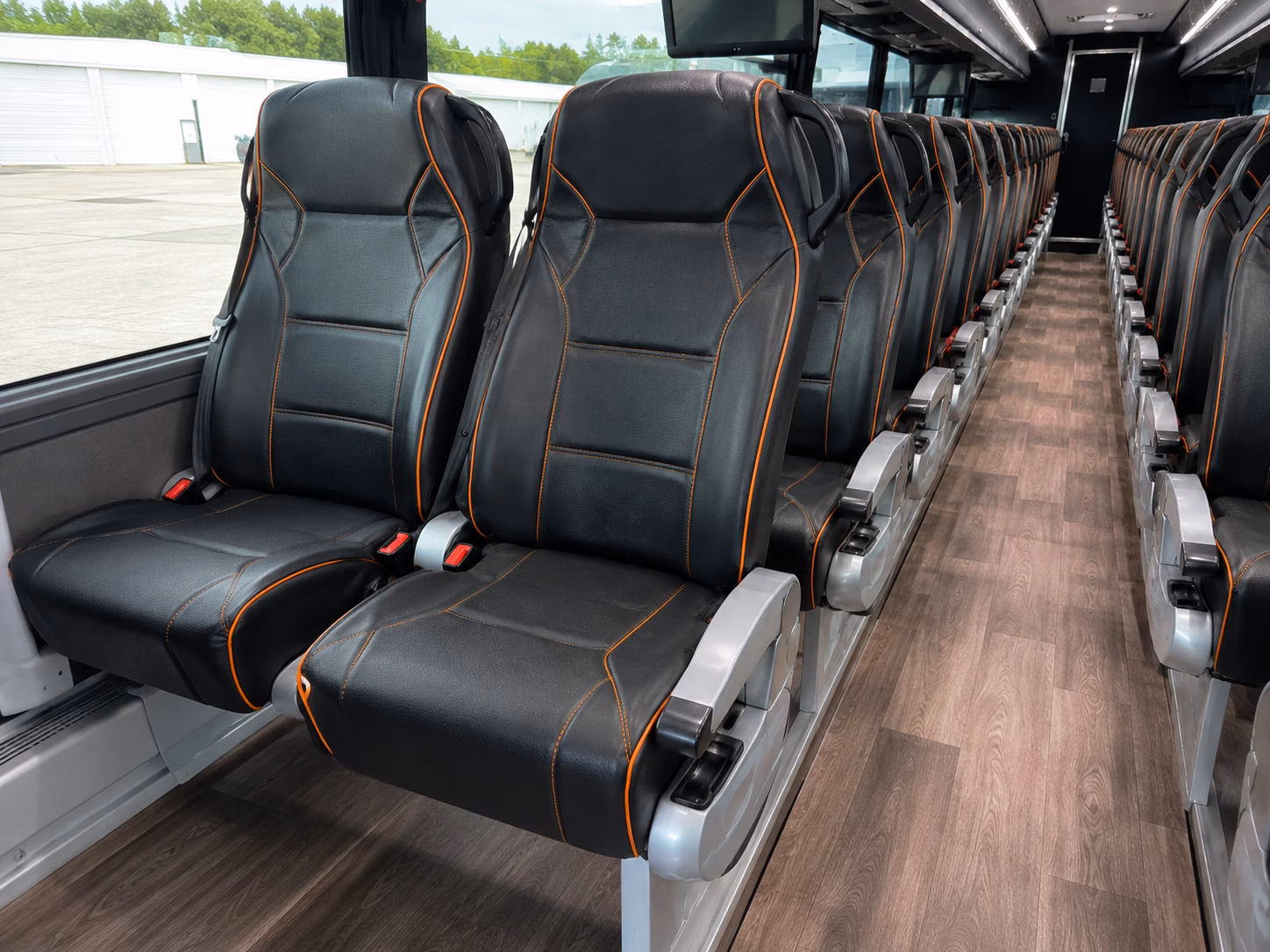 rehearsal dinner and day after brunch shuttles in snohomish county